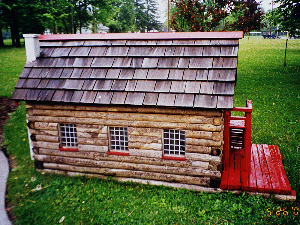 AUP000133-馬偕博士孩童時老木造教堂模型(2001.5.26攝)